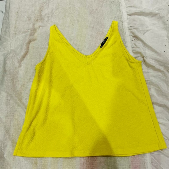 MANGO yellow textured top - Picture 15 of 15
